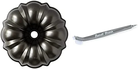 Nordic Ware Pro Cast Original Bundt Pan, 12 Cup, Grey 11 Nordic Ware Pro Cast Original Bundt Pan, 12 Cup, Grey - Image 11