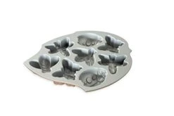 Nordic Ware Backyard Bugs Pan, Toffee