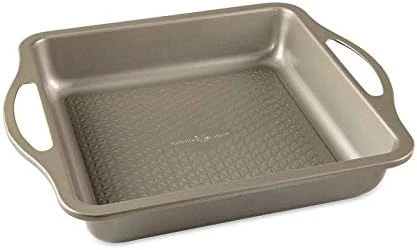 Nordic Ware Treat Nonstick Loaf Pan 8 Nordic Ware Treat Nonstick Loaf Pan - Image 8