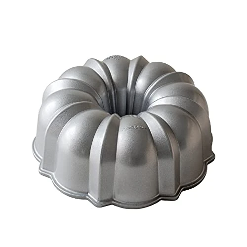 Nordic Ware Original Bundt, 12-Cup, Silver 1 Nordic Ware Original Bundt, 12-Cup, Silver