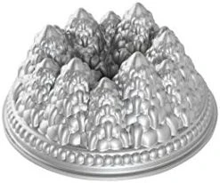 Nordic Ware Pine Forest Bundt Pan, Metallic -Nordic Ware 41Qh8HGlTL. AC