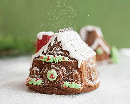 Nordic Ware Gingerbread House Duet Pan 4 Nordic Ware Gingerbread House Duet Pan - Image 4