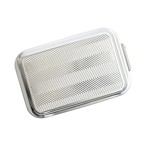 Nordic Ware 9x13 With Prism Metal Lid 4 Nordic Ware 9x13 With Prism Metal Lid - Image 4