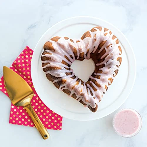 Nordic Ware Elegant Heart Cast Aluminum Bundt Pan, 10 Cup, Toffee 2 Nordic Ware Elegant Heart Cast Aluminum Bundt Pan, 10 Cup, Toffee - Image 2