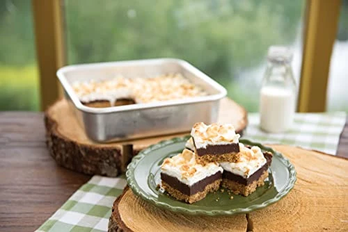 Nordic Ware Tural Aluminum Commercial Square Cake Pan With Lid, Exterior 9.88 X 9.88 Inches 3 Nordic Ware Tural Aluminum Commercial Square Cake Pan With Lid, Exterior 9.88 X 9.88 Inches - Image 3