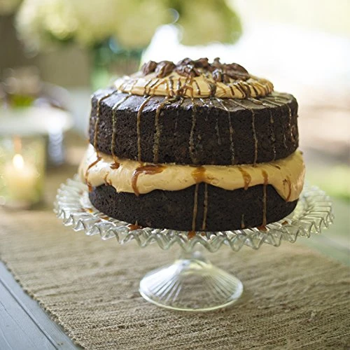 Nordic Ware Round Natural Cake Pan, 9-Inch, 2-Pack 2 Nordic Ware Round Natural Cake Pan, 9-Inch, 2-Pack - Image 2