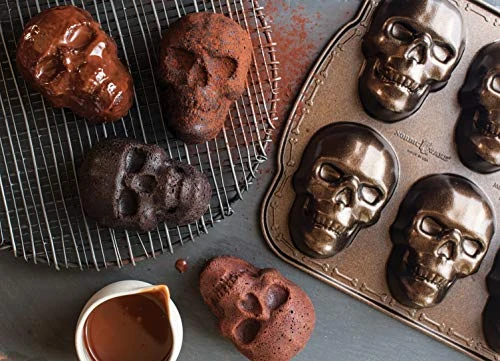 Nordic Ware Skull Cakelet Halloween Bakeware, Haunted Pan, Bronze 3 Nordic Ware Skull Cakelet Halloween Bakeware, Haunted Pan, Bronze - Image 3