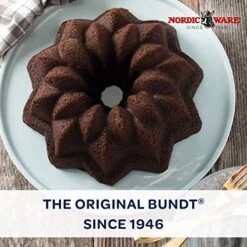 Nordic Ware Vintage Star Bundt Cake Pan, QuotL X 9.67"W X 3.9&Quoth, Silver