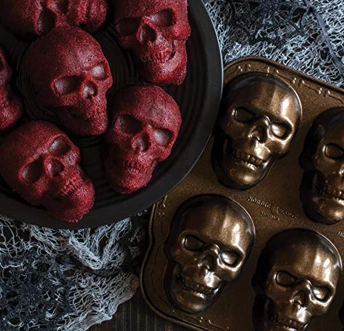 Nordic Ware Skull Cakelet Halloween Bakeware, Haunted Pan, Bronze 2 Nordic Ware Skull Cakelet Halloween Bakeware, Haunted Pan, Bronze - Image 2