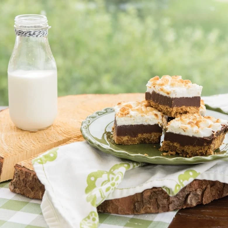 Nordic Ware Treat Rectangular Cake Pan, 9x13 2 Nordic Ware Treat Rectangular Cake Pan, 9x13 - Image 2