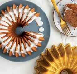 Nordic Ware Brilliance Bundt Pan Gold -Nordic Ware 51ssmZ5jIJL