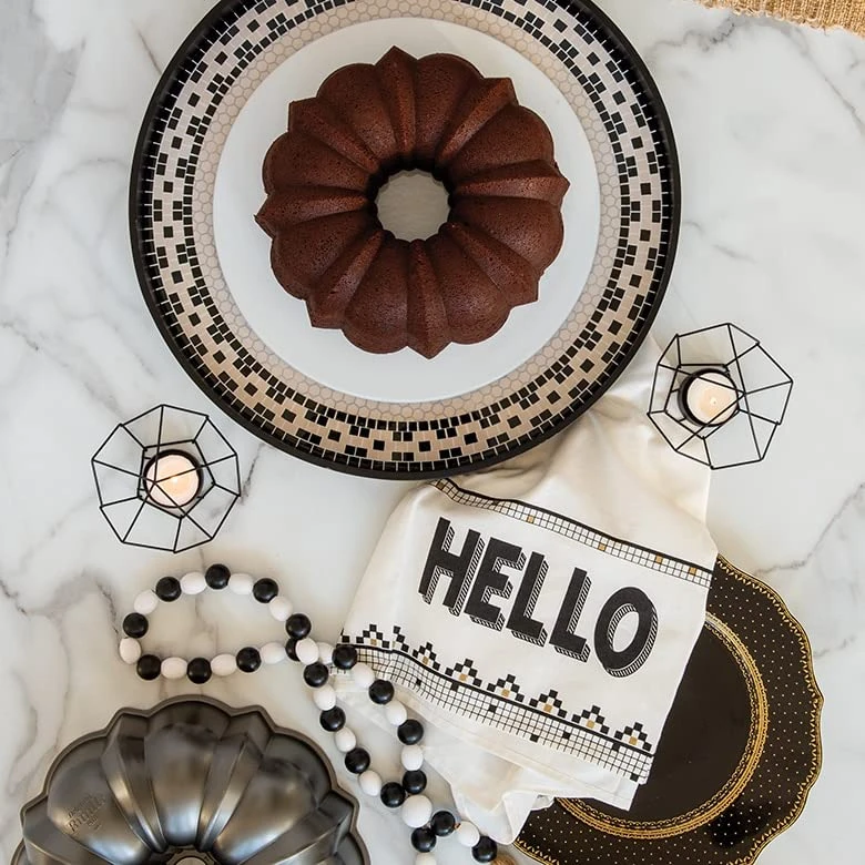 Nordic Ware Pro Cast Original Bundt Pan, 12 Cup, Grey 6 Nordic Ware Pro Cast Original Bundt Pan, 12 Cup, Grey - Image 6