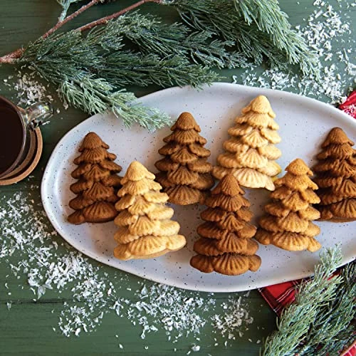 Nordic Ware Cakelet Pan, 2.5 Cup Capacity, Silver 4 Nordic Ware Cakelet Pan, 2.5 Cup Capacity, Silver - Image 4